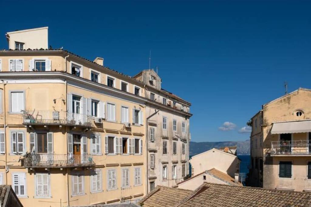 Newly Renovated 1730'S Venetian Loft Apartment Corfu  Bagian luar foto